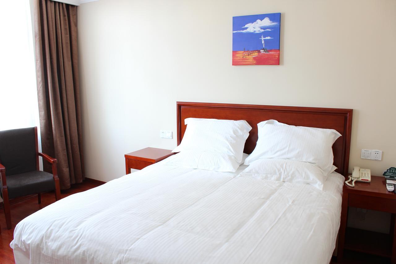 Greentree Inn Zhejiang Ningbo East Baizhuang Rd. Express Hotel Exterior photo