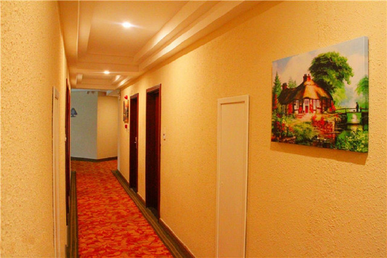 Greentree Inn Zhejiang Ningbo East Baizhuang Rd. Express Hotel Exterior photo